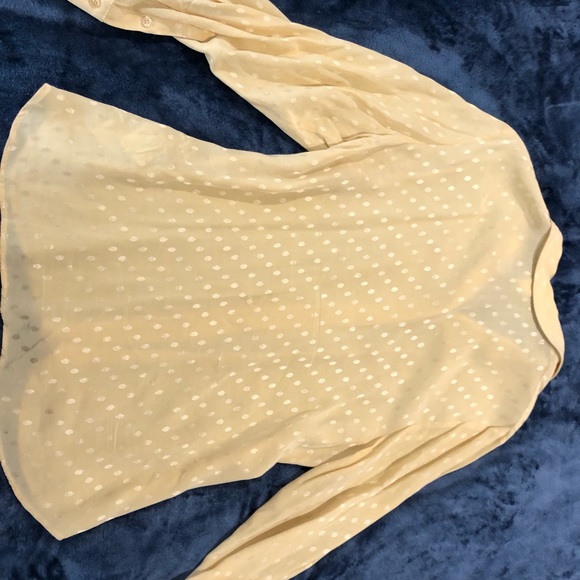 H&M Trend Yellow Gold Button Down Blouse Shirt Top Long Sleeve Polka Dot 4 US - Picture 8 of 16